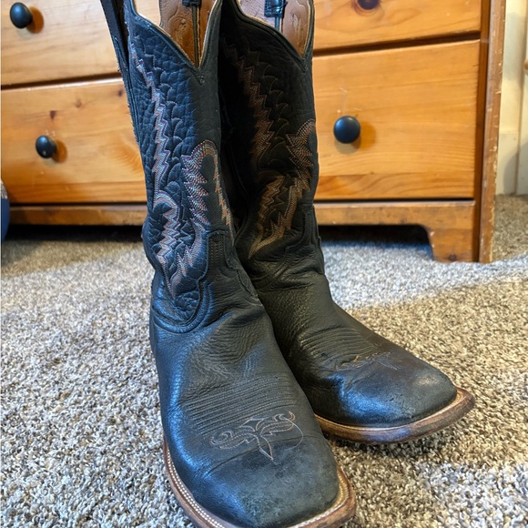 Lucchese Black Cowboy Boots with Decorative Stitching - Picture 3 of 11